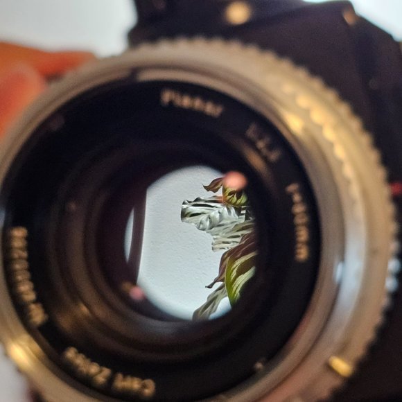 FILM TESTED Hasselblad 2000 fc/m medium format camera w/ 80mm f2.8 lens & finder - Picture 9 of 13